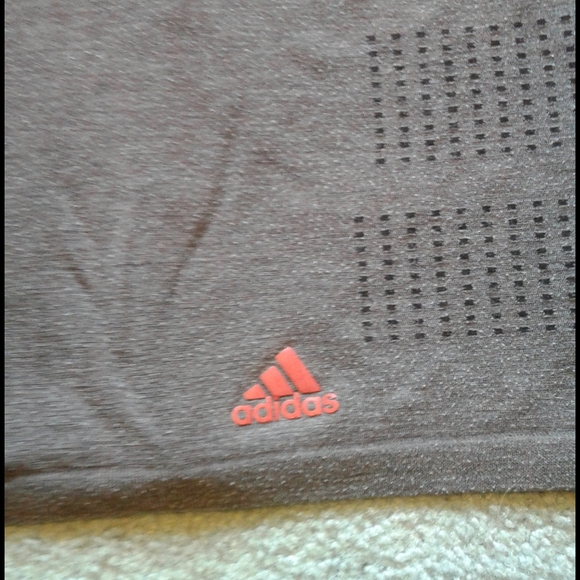 Men's Adidas shirt - Picture 2 of 3